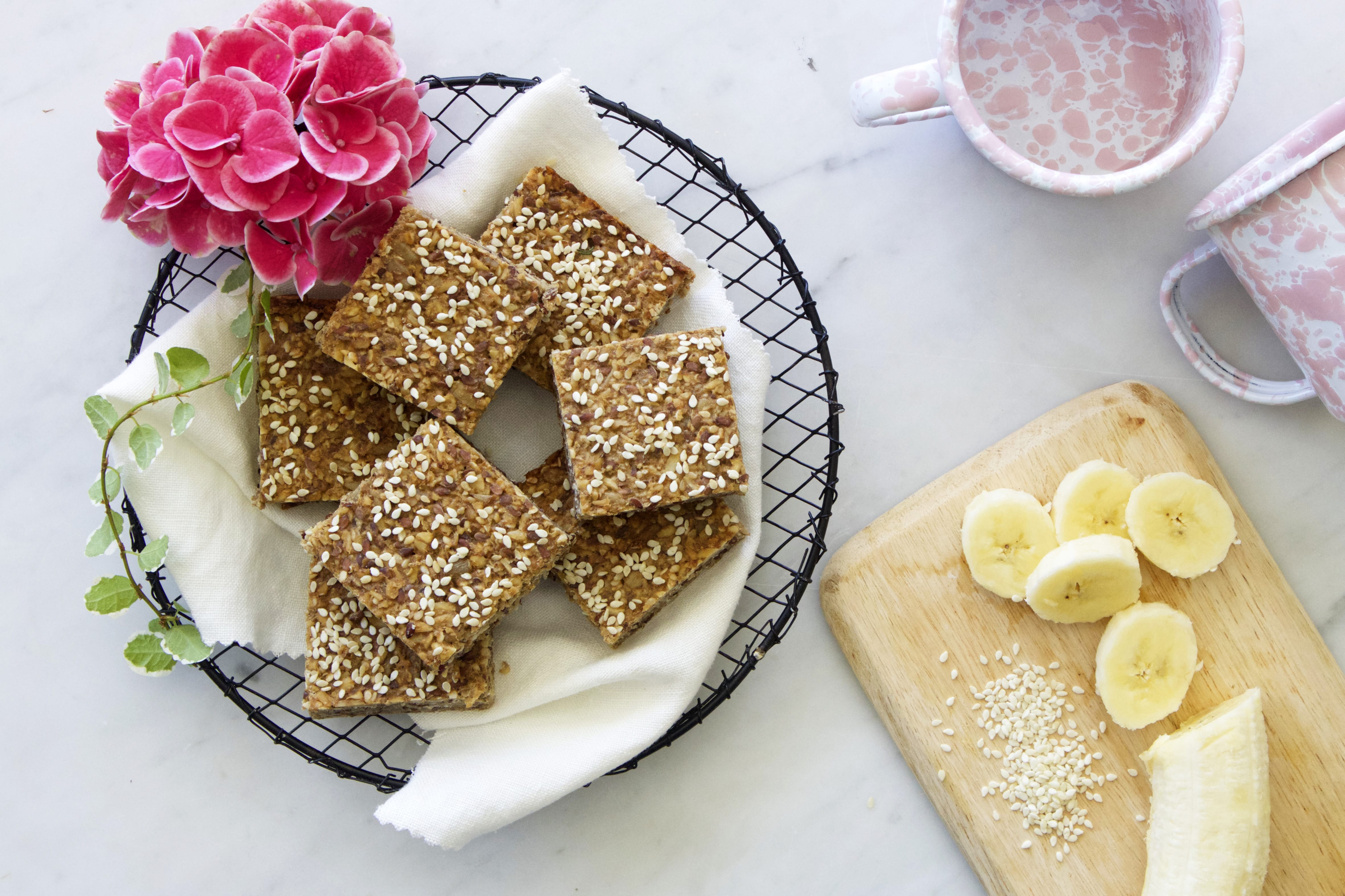 recipe: banana and sesame oatmeal slice